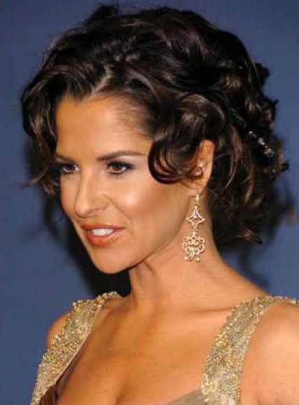 Gorgeous Fascinating Short Curly Brown Full Lace Wig 100% Human Hair 10 Inches