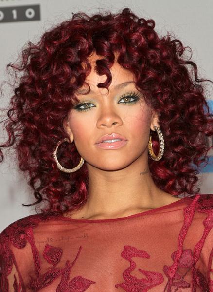 Rihanna's Hairstyle Red Medium Curly Capless Wig 150% Density 100% Human Hair 14 Inches