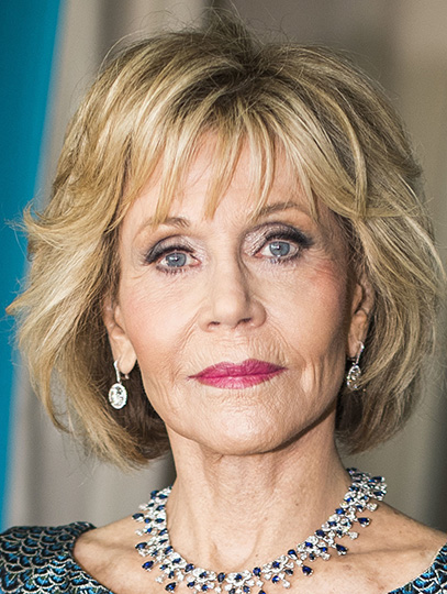 Jane Fonda Wavy Lace Front Synthetic 10 Inches Bob Wigs