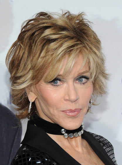 Jane Fonda Short Straight Layered Synthetic Hair Capless Wig 12 Inches